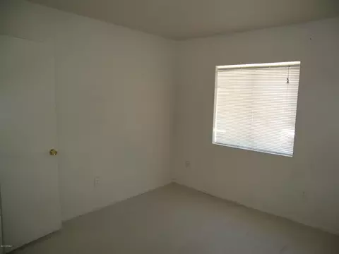 2504 E Mobile Ln, Phoenix, AZ 85040 photo 15