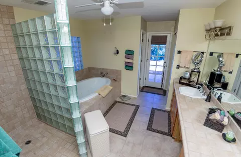 950 Encinas Ave, Gilbert, AZ 85234 photo 38