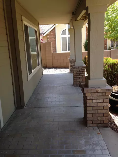 950 Encinas Ave, Gilbert, AZ 85234 photo 4