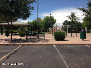2043 E Willow Wick Rd, Gilbert, AZ 85296 photo 14