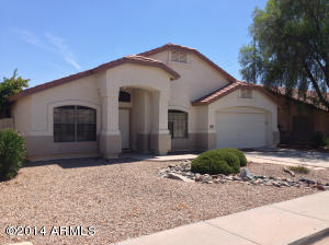 2043 E Willow Wick Rd, Gilbert, AZ 85296 photo 1
