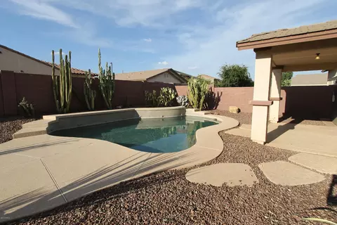 1274 E Walnut Rd, Gilbert, AZ 85298 photo 3