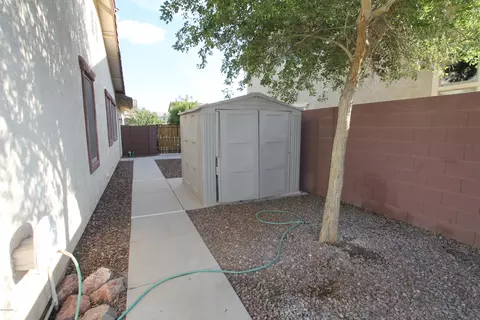 1274 E Walnut Rd, Gilbert, AZ 85298 photo 24