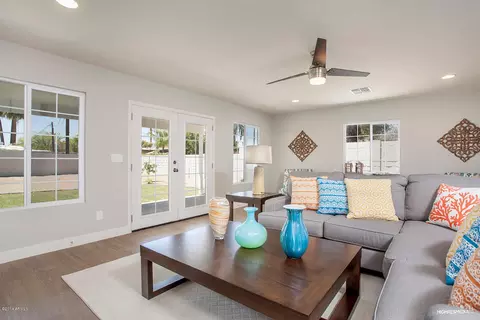 1227 E Mclellan Blvd, Phoenix, AZ 85014 photo 9