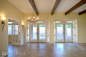 1526 E Solano Dr, Phoenix, AZ 85014 photo 4
