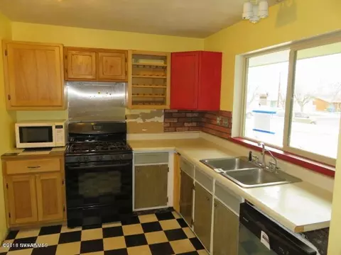 85 2nd Ave, Page, AZ 86040 photo 4
