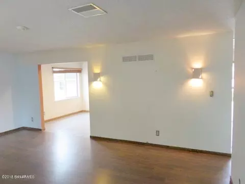 85 2nd Ave, Page, AZ 86040 photo 9