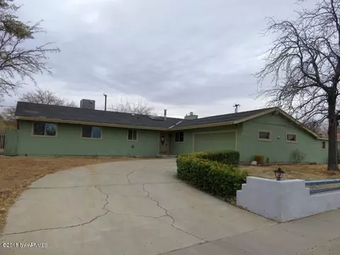 85 2nd Ave, Page, AZ 86040 photo 1