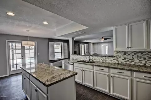 1971 E Lodge Dr, Tempe, AZ 85283 photo 2