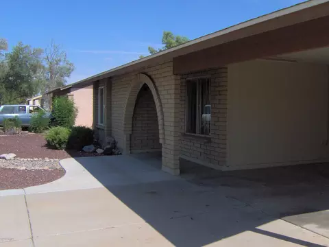 2537 E Hampton Ave, Mesa, AZ 85204 photo 2