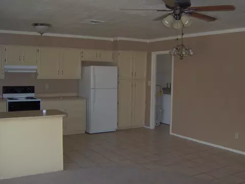 2537 E Hampton Ave, Mesa, AZ 85204 photo 4