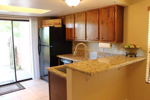 4835 E Mcneil St #6, Phoenix, AZ 85044 photo 6