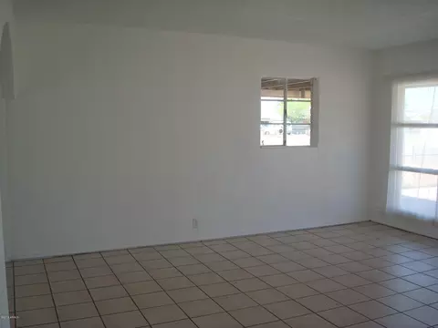 3333 N 25th Dr, Phoenix, AZ 85017 photo 3