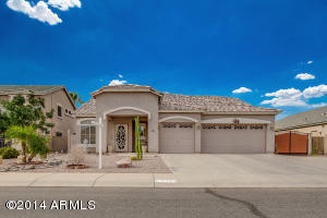 3351 E Clark Dr, Gilbert, AZ 85297 photo 1