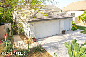 2548 Estrella St, Gilbert, AZ 85296 photo 3