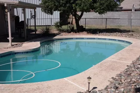 4034 W Aster Dr, Phoenix, AZ 85029 photo 4