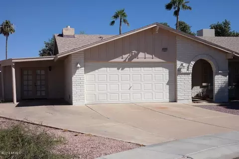 4034 W Aster Dr, Phoenix, AZ 85029 photo 2