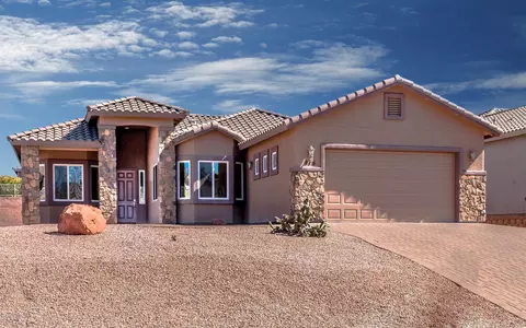 915 S Sandstone Ct, Cornville, AZ 86325 photo 1