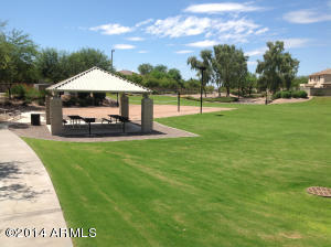 4320 E Shannon St, Gilbert, AZ 85295 photo 2