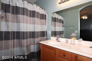4320 E Shannon St, Gilbert, AZ 85295 photo 8