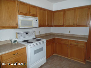 230 E Bealey Ave, Coolidge, AZ 85128 photo 4