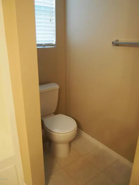 117 E Milada Dr, Phoenix, AZ 85042 photo 17