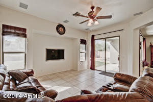 25609 N Singbush Loop, Phoenix, AZ 85083 photo 20