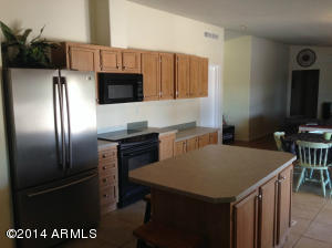 1025 W Kaniksu St, Apache Junction, AZ 85120 photo 4
