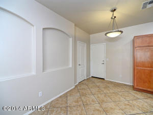 2839 E Pinchot Ave, Phoenix, AZ 85016 photo 5