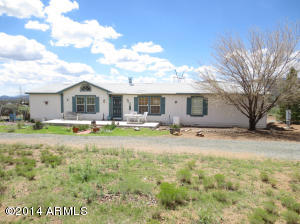 11615 E Meadow Dr, Mayer, AZ 86333 photo 2