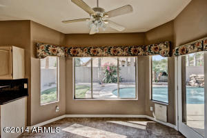2301 E Indigo Bay Dr, Gilbert, AZ 85234 photo 8