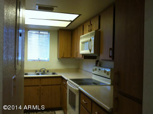 1215 E Lemon St #203, Tempe, AZ 85281 photo 2