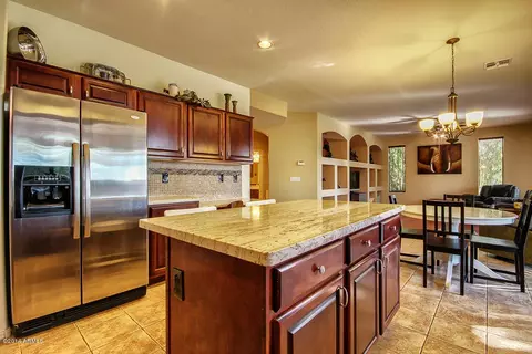 1312 E Shamrock St, Gilbert, AZ 85295 photo 4