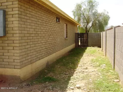 2750 E Corona Ave, Phoenix, AZ 85040 photo 13