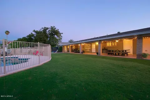 34 E Canterbury Ct, Phoenix, AZ 85022 photo 28