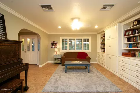 34 E Canterbury Ct, Phoenix, AZ 85022 photo 18