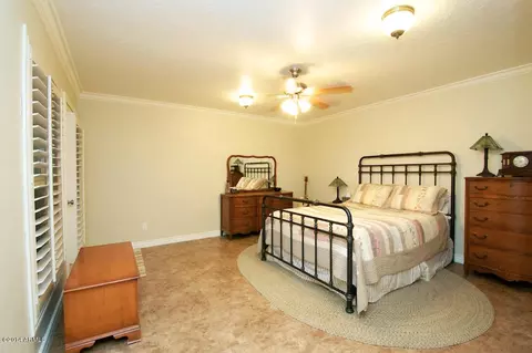 34 E Canterbury Ct, Phoenix, AZ 85022 photo 14