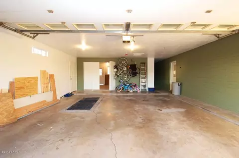 34 E Canterbury Ct, Phoenix, AZ 85022 photo 38