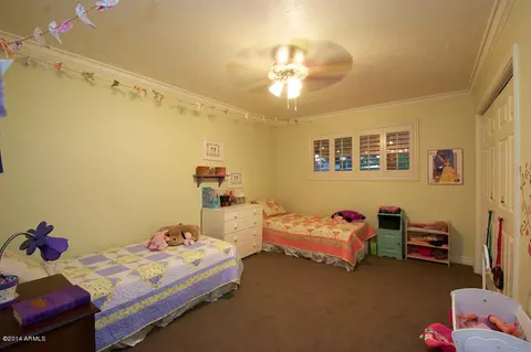 34 E Canterbury Ct, Phoenix, AZ 85022 photo 19