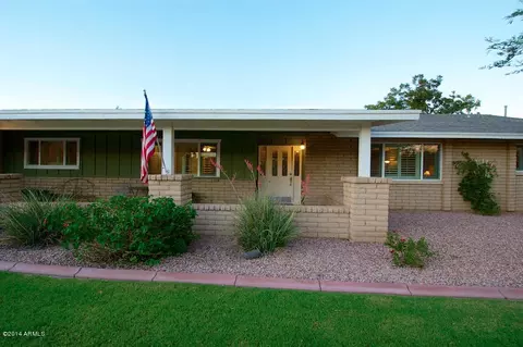 34 E Canterbury Ct, Phoenix, AZ 85022 photo 8
