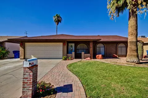 4730 E Contessa St, Mesa, AZ 85205 photo 2