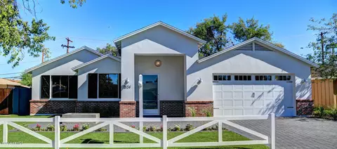 4024 E Fairmount Ave, Phoenix, AZ 85018 photo 1