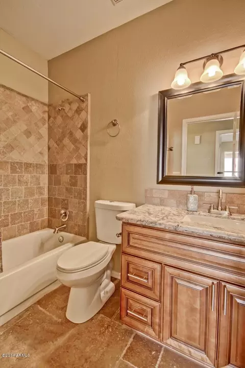 4449 E Verbena Dr, Phoenix, AZ 85044 photo 9
