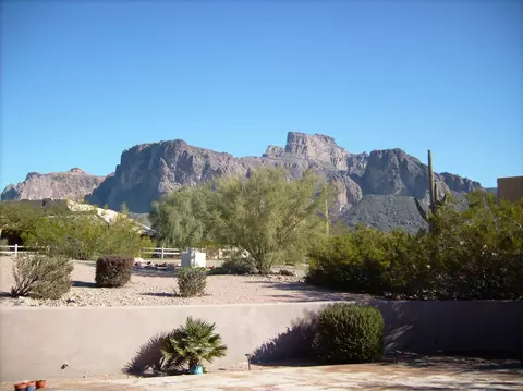 6035 E Siesta St, Apache Junction, AZ 85119 photo 4