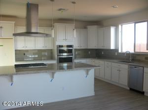 3290 E Coconino Dr, Gilbert, AZ 85298 photo 9