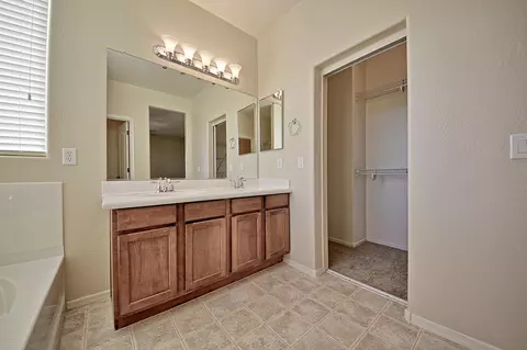 4239 E Milky Way, Gilbert, AZ 85295 photo 19
