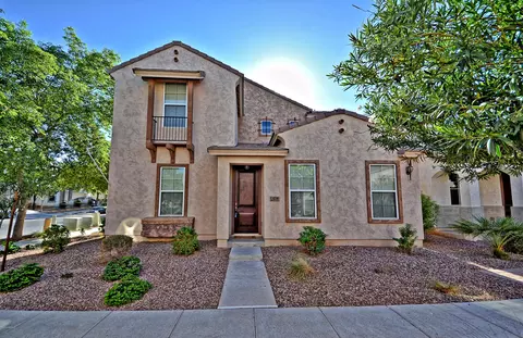 4239 E Milky Way, Gilbert, AZ 85295 photo 1