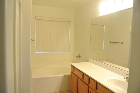 7013 S 25th Dr, Phoenix, AZ 85041 photo 14