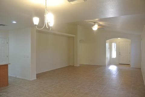 7013 S 25th Dr, Phoenix, AZ 85041 photo 9
