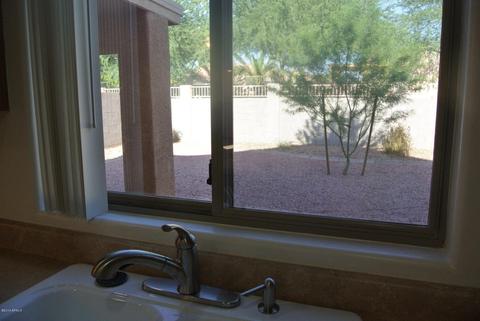 7013 S 25th Dr, Phoenix, AZ 85041 photo 4
